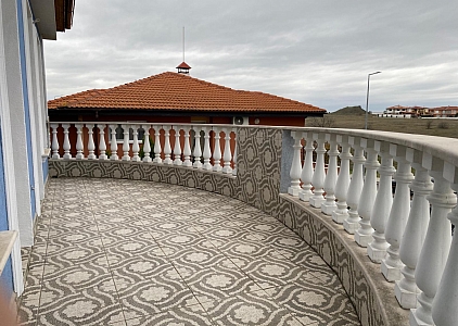 Трехэтажный дом с четырьмя спальнями в Равде. Фото 28