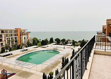 Spacious three-room apartment with a gorgeous sea view. Photo 32 Spacious three-room apartment with a gorgeous sea view. Photo 32