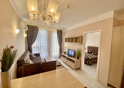 Красивая квартира в комплексе класса люкс. Foto 2