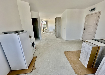 Prostorný apartmán v krásném komplexu 150 metrů od pláže. Foto 6