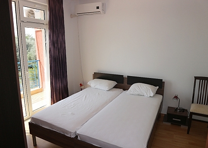 Inexpensive three-room apartment in Sunny Beach. Photo 15