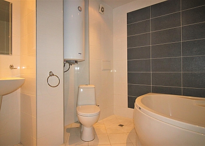 Spacious two-bedroom apartment in a beautiful complex. Photo 14 Spacious two-bedroom apartment in a beautiful complex. Photo 14