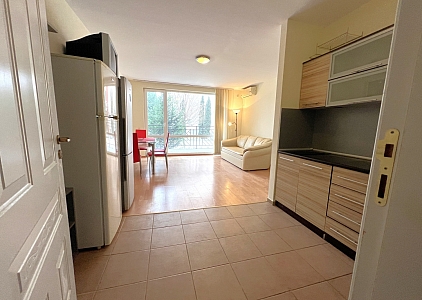 Простора квартира у великому хорошому комплексі. Фото 9