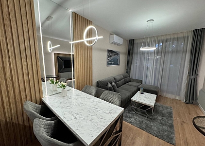 Просторная двухкомнатная квартира в комплексе класса Люкс. Фото 1