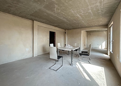 Großes Haus in Strandnähe in Pomorie. Foto 13