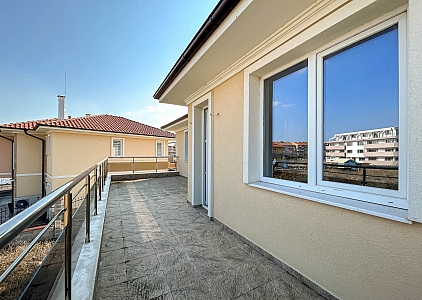 Großes Haus in Strandnähe in Pomorie. Foto 18