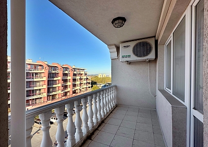 Three-room apartment in Nessebar. Photo 8