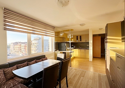 Three-room apartment in Nessebar. Photo 13