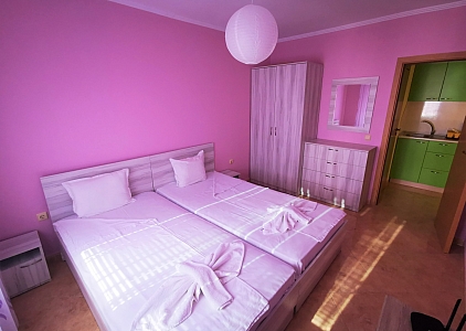 Spacious four-room apartment in the Dolphin complex!. Photo 12