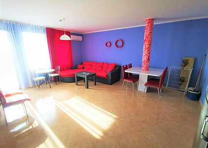 Spacious four-room apartment in the Dolphin complex!. Photo 15