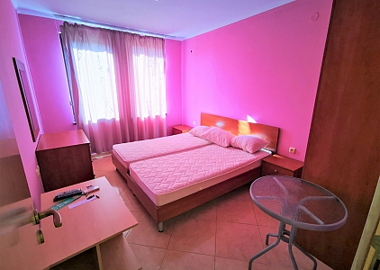 Excellent one-bedroom apartment in the Dolphin complex!. Photo 7