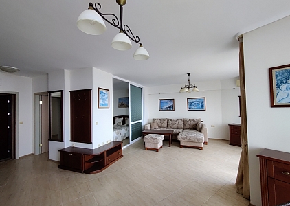 Large apartment with sea views on the first line. Photo 5 Large apartment with sea views on the first line. Photo 5