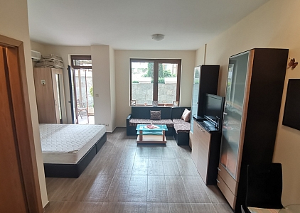 Geräumiges Studio mit Terrasse in einem Luxuskomplex in der ersten Reihe. Foto 18