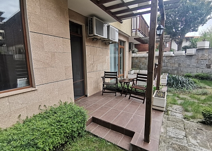 Geräumiges Studio mit Terrasse in einem Luxuskomplex in der ersten Reihe. Foto 13