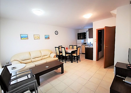 Townhouse in the top location of St. Vlas. Photo 2