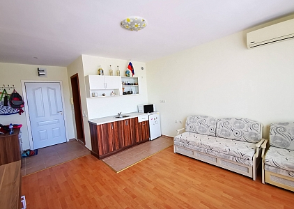 Excellent studio with a beautiful view in a large family complex. Photo 6 Excellent studio with a beautiful view in a large family complex. Photo 6