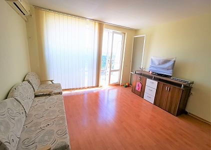 Excellent studio with a beautiful view in a large family complex. Photo 3 Excellent studio with a beautiful view in a large family complex. Photo 3