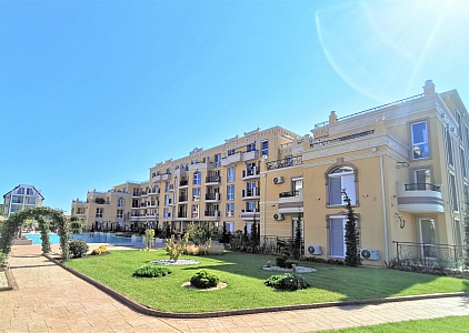 Новая трехкомнатная квартира с видом на бассейн в РАССРОЧКУ. Фото 6