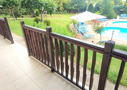 Spacious one bedroom apartment with beautiful pool view!. Photo 13