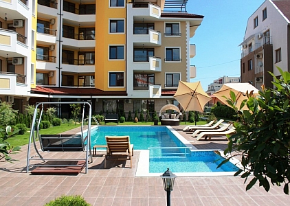 Квартира с двумя спальнями в красивом комплексе в Равде. Фото 7