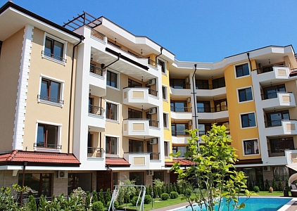 Квартира с двумя спальнями в красивом комплексе в Равде. Фото 4