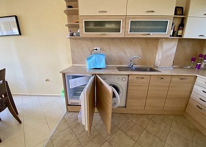 Przestronny apartament z widokiem na basen w dobrym kompleksie. Zdjęcie 19 Przestronny apartament z widokiem na basen w dobrym kompleksie. Zdjęcie 19