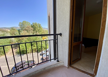 Przestronny apartament z widokiem na basen w dobrym kompleksie. Zdjęcie 28 Przestronny apartament z widokiem na basen w dobrym kompleksie. Zdjęcie 28