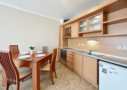 Spacious apartment with pool view in the resort center. Photo 2 Spacious apartment with pool view in the resort center. Photo 2