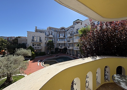 Apartment mit Poolblick in einer wunderschönen Anlage. Foto 6