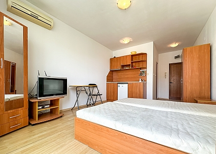 Отличная студия в пешей доступности к морю. Фото 9