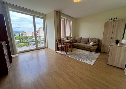Velké studio s výhledem na bazén ve skvělém komplexu. Foto 12 Velké studio s výhledem na bazén ve skvělém komplexu. Foto 12