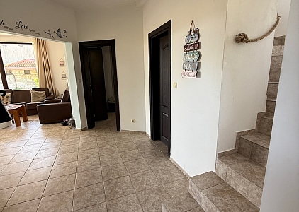 Дом с тремя спальнями в большом коттеджном комплексе. Фото 13