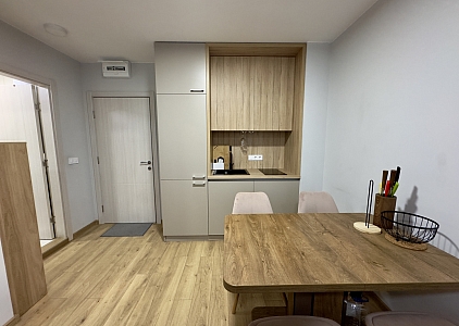 Hervorragende Zweizimmerwohnung in einem Neubau. Foto 1