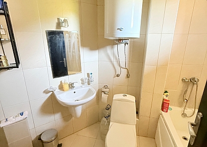 Дом с тремя спальнями в большом коттеджном комплексе. Фото 23