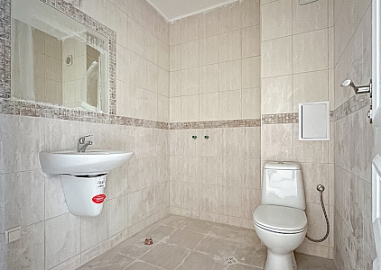 Новая просторная студия в красивом комплексе с отличной локацией. Foto 13