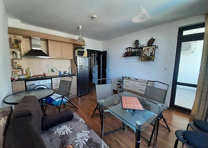 Sea view apartment in the center of Saint Vlas. Photo 6