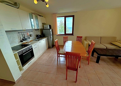 Apartmán s výhledem na moře ve velkém komplexu. Foto 17