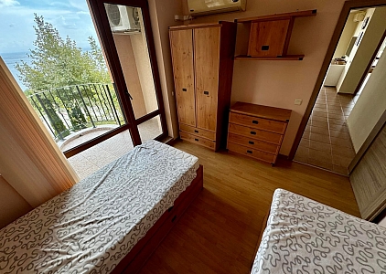 Apartmán s výhledem na moře ve velkém komplexu. Foto 27