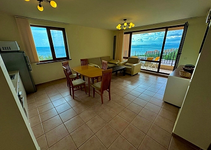 Apartmán s výhledem na moře ve velkém komplexu. Foto 9