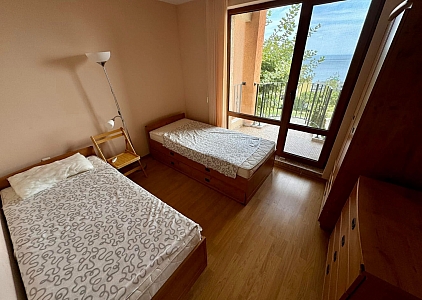 Apartmán s výhledem na moře ve velkém komplexu. Foto 28