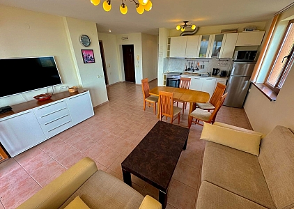 Apartmán s výhledem na moře ve velkém komplexu. Foto 18