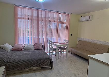 Spacious studio in a residential complex. Photo 6