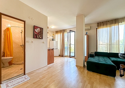 Большая студия в 500 метрах от моря. Фото 4