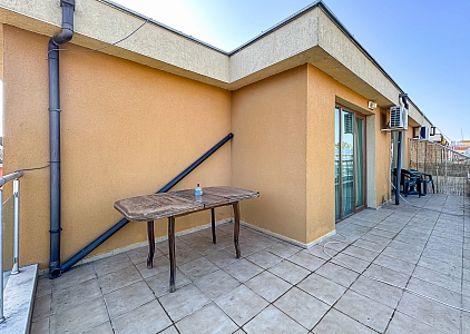 Большая студия в 500 метрах от моря. Фото 8