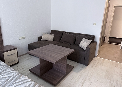 Ausgezeichnetes Studio in einer guten Wohnanlage. Foto 7