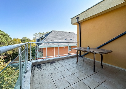 Большая студия в 500 метрах от моря. Фото 10