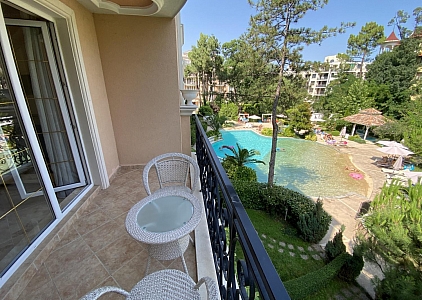 Просторная студия с красивым видом в элитном комплексе. Zdjęcie 2