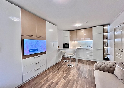 Dvoupokojový byt v komplexu v první linii!. Foto 19