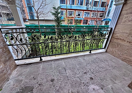 Dvoupokojový byt v komplexu v první linii!. Foto 26