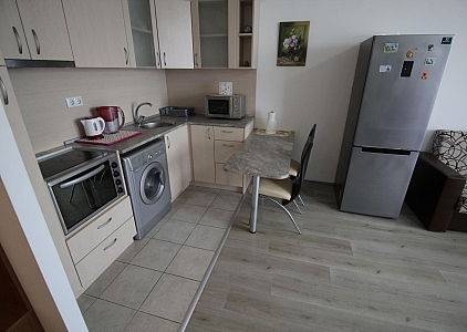 Двухкомнатная меблированная квартира в Бяле с видом на море. Zdjęcie 3